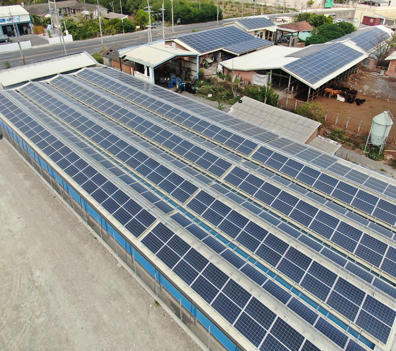 群創能源|太陽能屋頂型專家，邀您一同加入低碳永續環境的行列實際案例-0