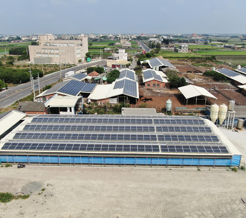 群創能源|太陽能屋頂型專家，邀您一同加入低碳永續環境的行列實際案例-2